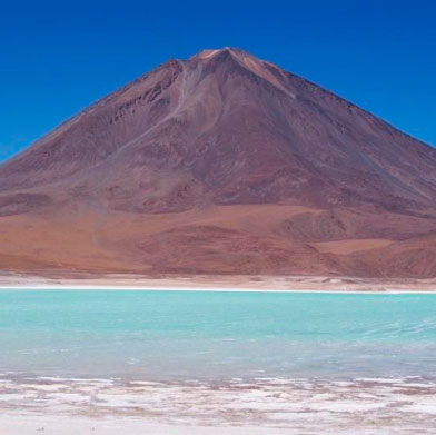 Chile / Bolivia volcan Licancabur ascent Chile / Bolivia volcan Licancabur ascent