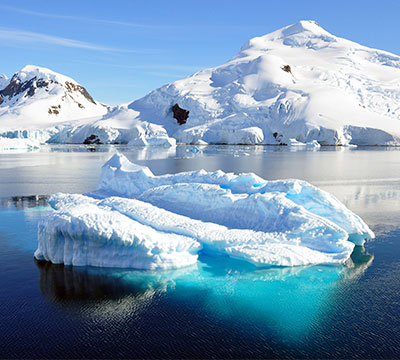 Antartica and the Arctic Cruises