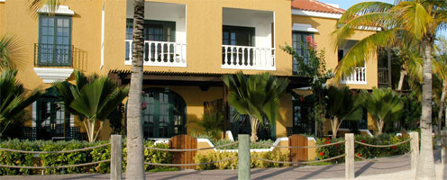Hotel Harbour Village