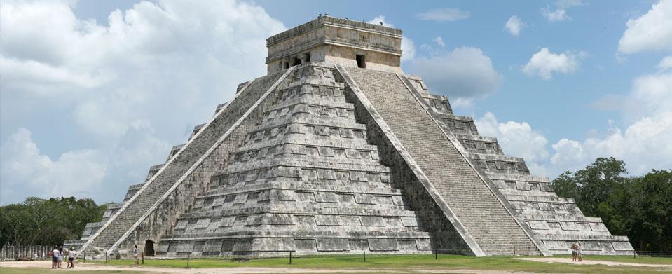 Mexico - The world of the Aztecs and Maya