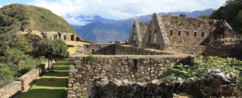 Classic Inca Trail to Machu Picchu