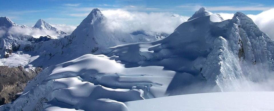 Ishinka & Alpamayo summit