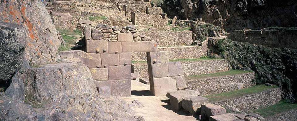 Premium  Inca Trail to Machu Picchu 2